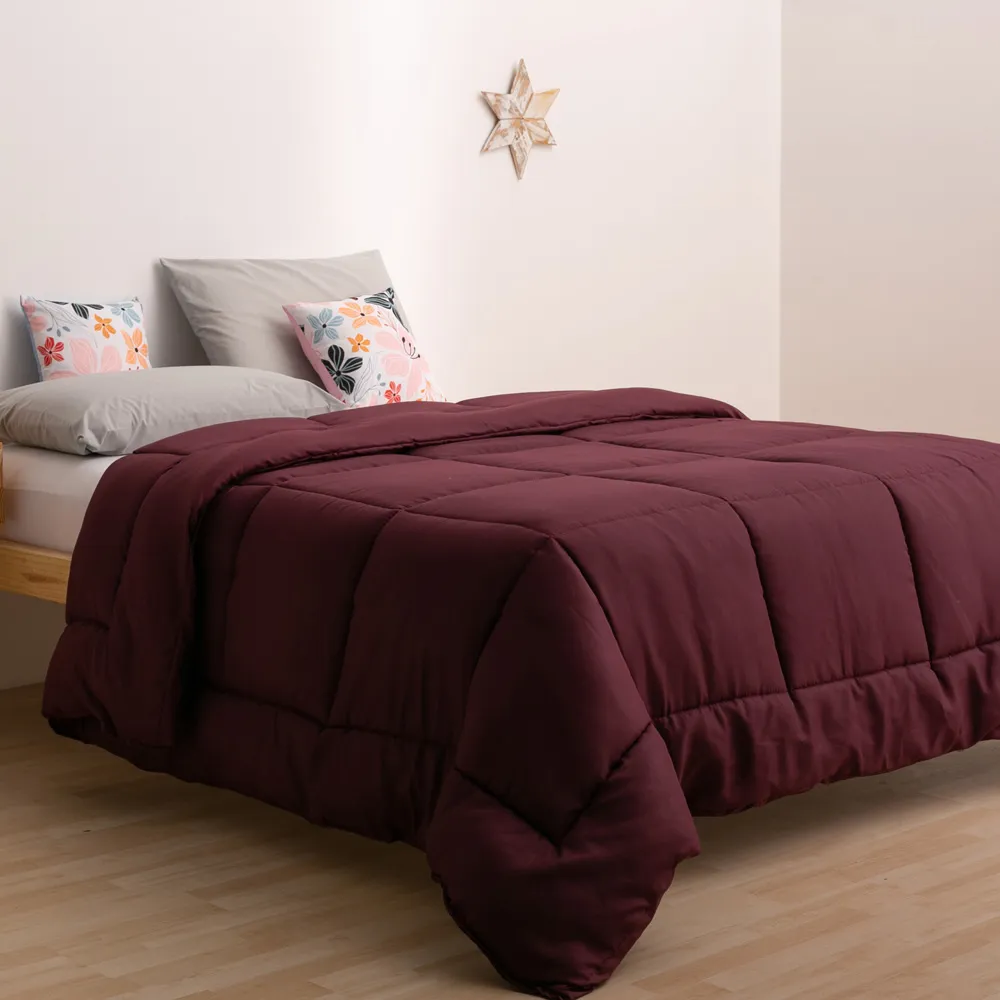 ACOLCHADO 2 1/2 PL FULL CASABLANCA LISO LINEA ORO BORDO