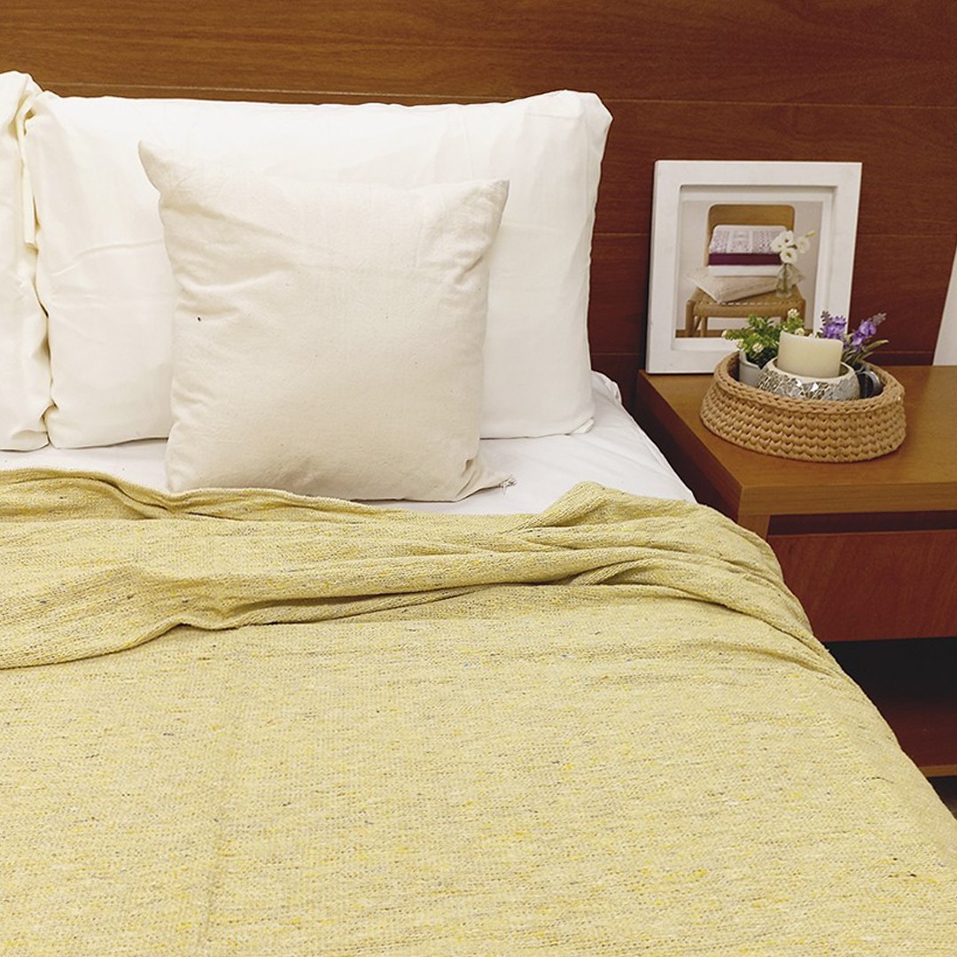 colcha-2-12-las-calas-country-color-maiz